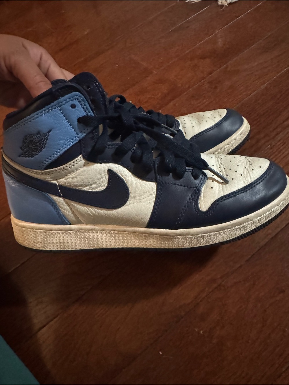 Nike High-Top Sneakers in Navy & White with Light Blue Accents